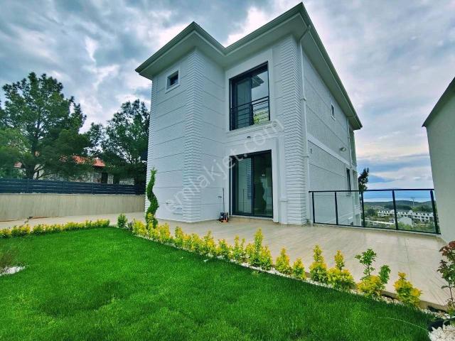 Uytundan Gürede Full Panoramik Deniz Manzaralı Müstakil 4+1villa