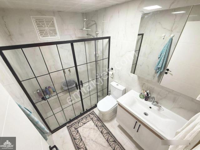 Uzman Emlak Ofisinden Aşağı Eğlence Göbek Yakını Full Yapılı Bahçe Çıkışlı 2+1 Daire