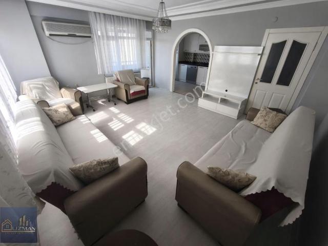 Uzman Emlak'tan Deniz Manzaralı, Full Eşyalı Kiralık Daire