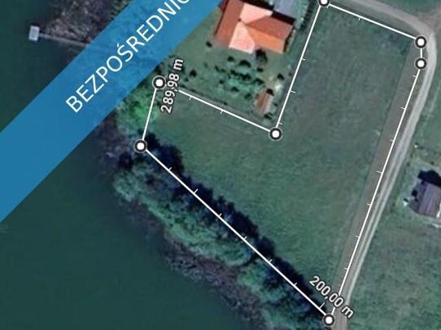 Uzbrojona działka do zabudowy z własną linią brzegową