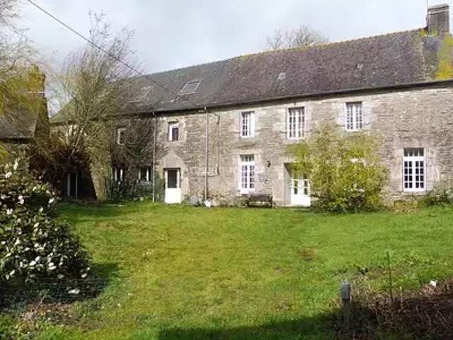 Uzel 22460 Achat / Vente maison 5 pièces t5