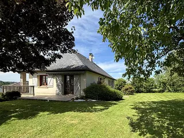 Uzerche 19140 Achat / Vente maison 7 pièces t7