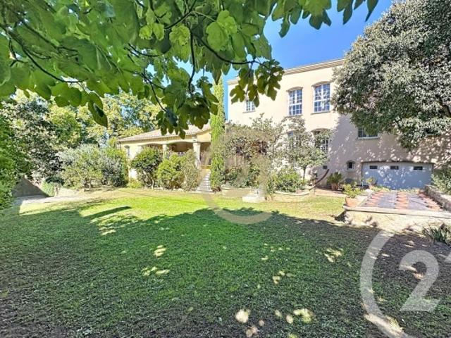 UZÈS, maison à vendre, 9 pièces, 444 m²