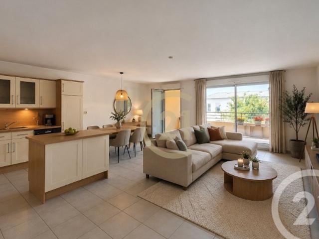 UZÈS, appartement à vendre, 3 pièces, 70 m²
