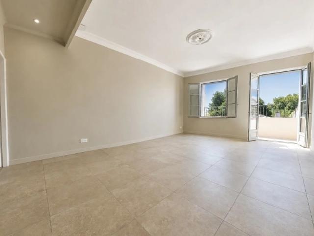 Uzès centre historique: Bel appartement de 91 m2