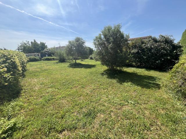 Uzès Vente Terrain 30