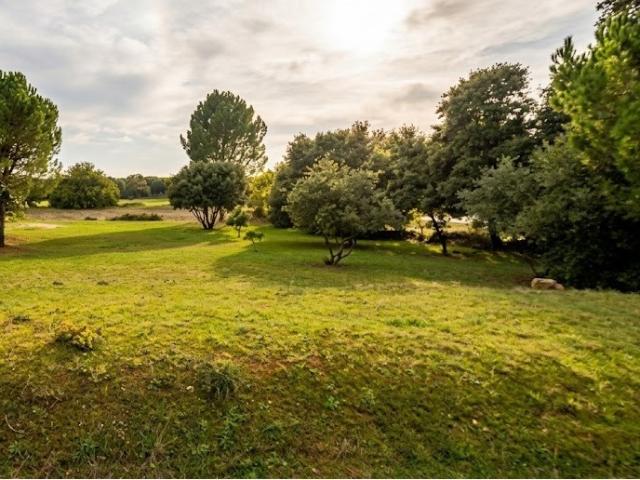 Uzès Vente Terrain 30