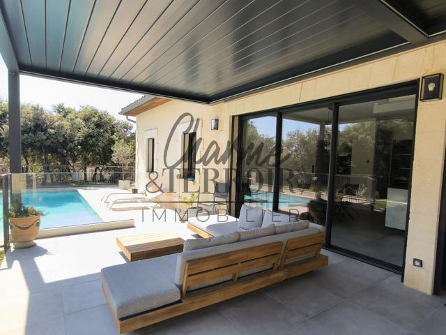 UZES Villa contemporaine d'exception !