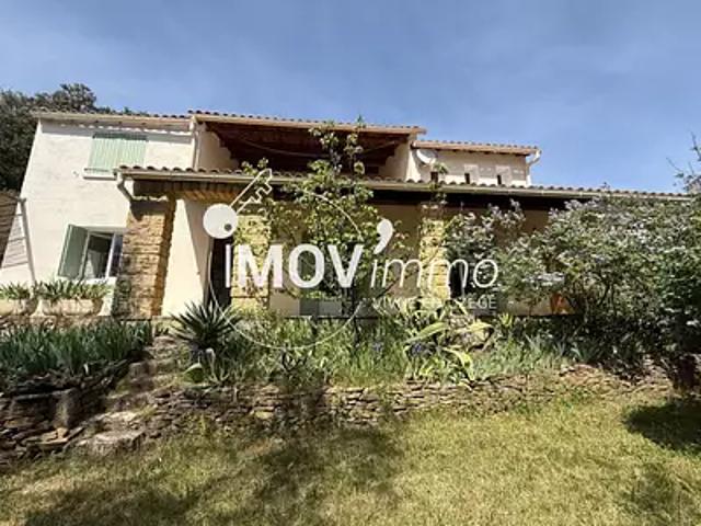 Uzès 30700 Achat / Vente maison 6 pièces t6 piscine parking