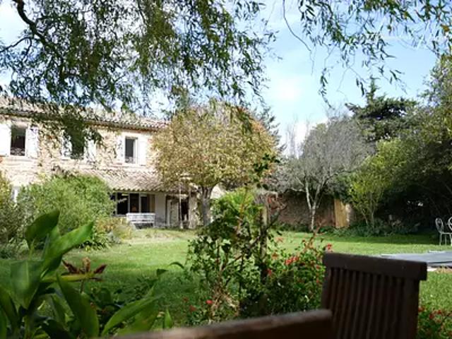 Uzès 30700 Achat / Vente maison 6 pièces t6 piscine parking