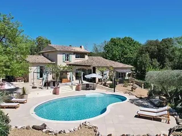 Uzès 30700 Achat / Vente maison 6 pièces t6 piscine