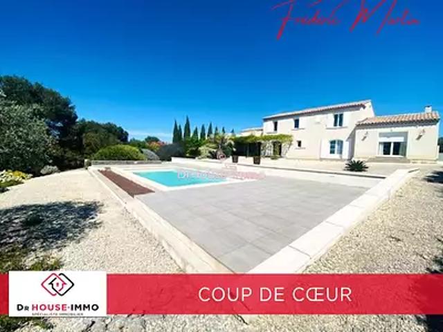 Uzès 30700 Achat / Vente maison 7 pièces t7 piscine terrasse