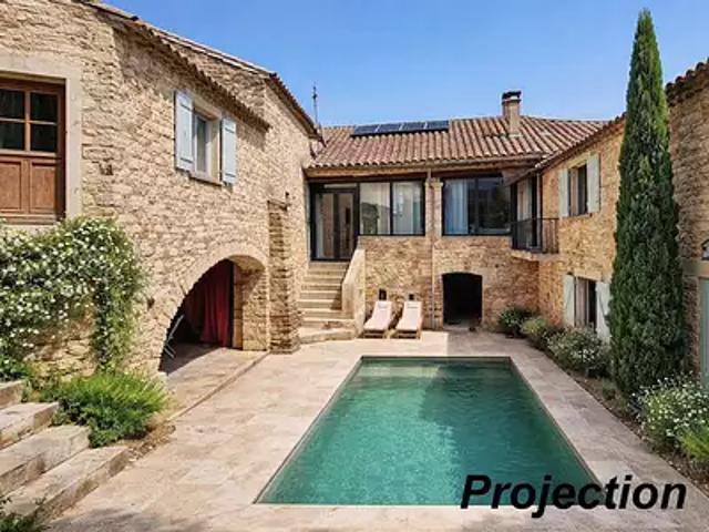 Uzès 30700 Achat / Vente maison 9 pièces t9