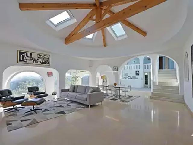 Uzès 30700 Achat / Vente maison 10 pièces t10 piscine terrasse
