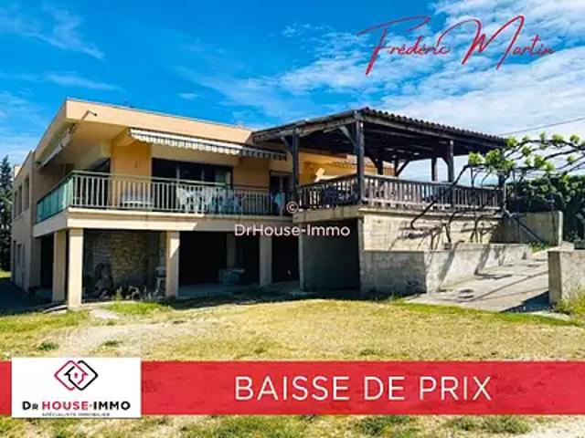 Uzès 30700 Achat / Vente maison 12 pièces t12 piscine terrasse