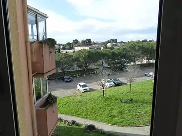 Uzès 30700 Achat / Vente appartement 1 pièce t1