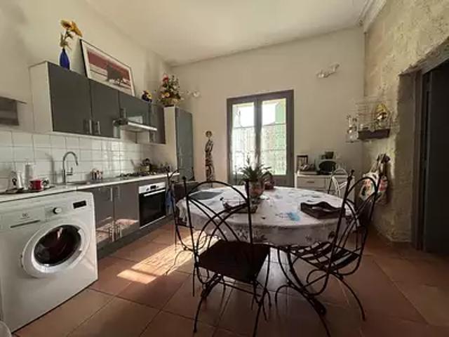 Uzès 30700 Achat / Vente appartement 2 pièces t2