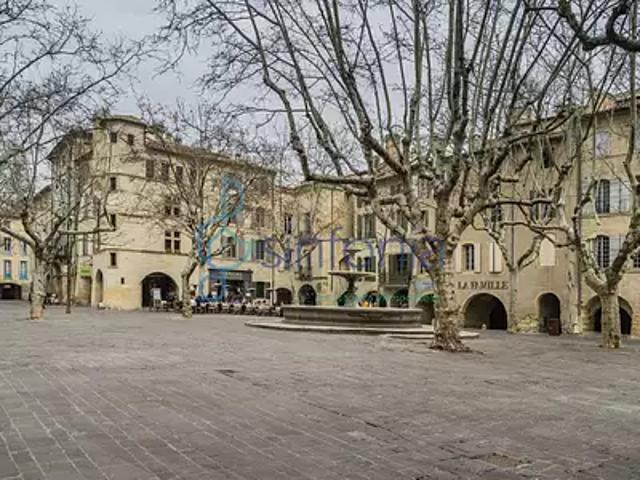 Uzès 30700 Achat / Vente divers