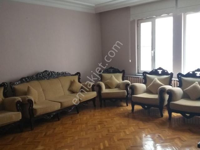 Uzunköprü Çarşı Merkezinde 2. Kat Kaloriferli 3+1 Daire Satılıktır
