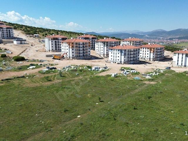 Uzunoluk Mah. 4 adet satılık arsa.TOKİ ye komşu
