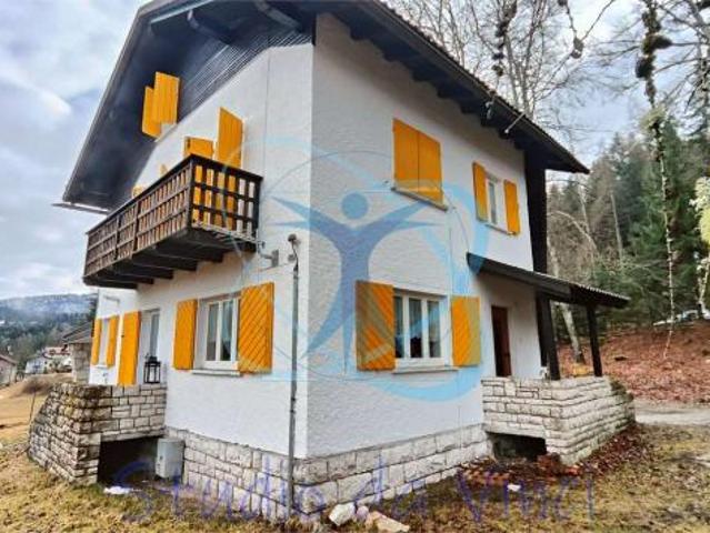 V000310 VILLA UNIFAMILIARE FOLGARIA