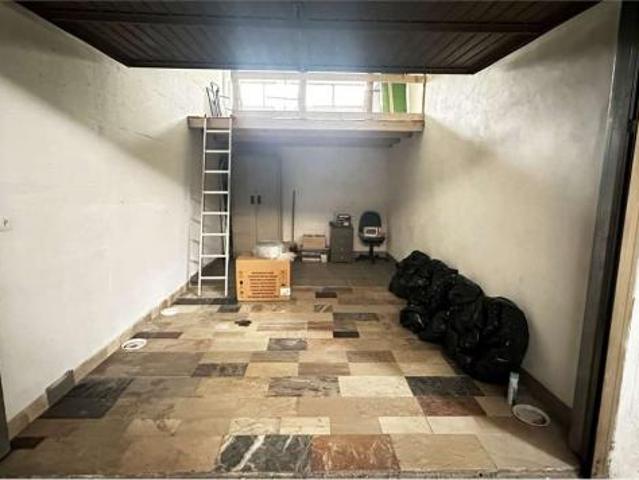 V000440 Garage a Trento