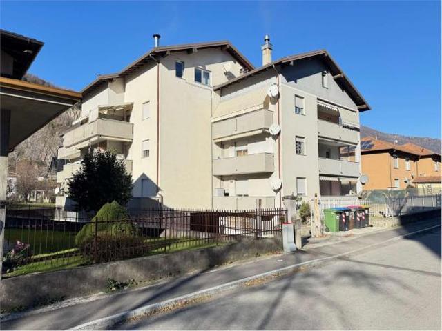 V000549 TRILOCALE CON BOX AUTO, CANTINA E GIARDINO PRIVATO