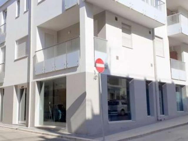V000599 Appartamento + Box