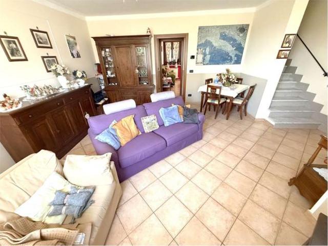 V001337 Villa in Vendita a Novi Ligure AL