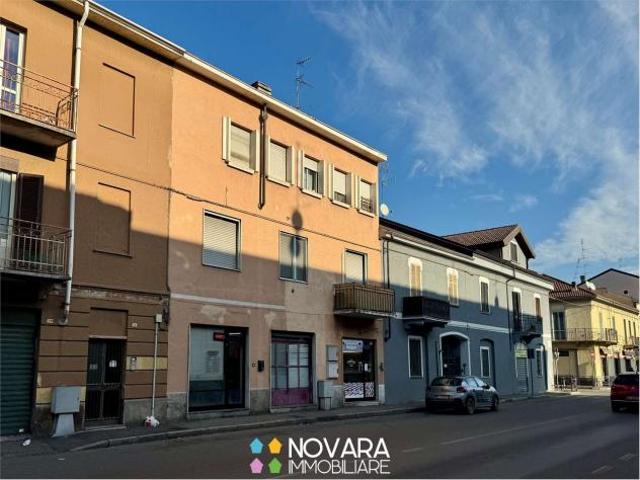 V001800 NEGOZIO con attivit ben avviata