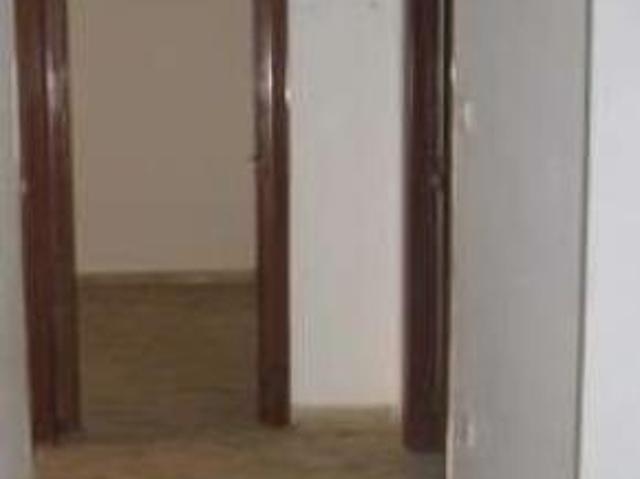 V002300 VENDO AMPIO APPARTAMENTO DI 200 MQ