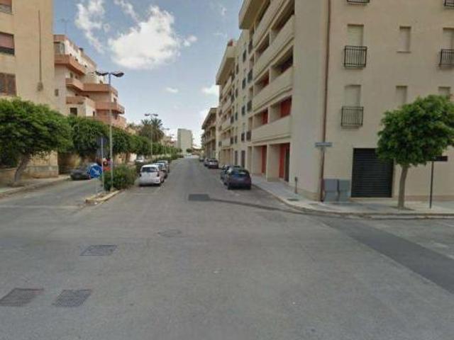 V1165 In vendita a Marsala ufficio in centro