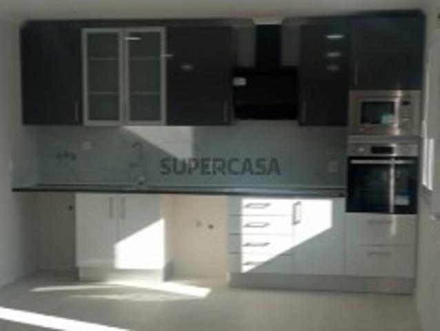 V1 Transformado em V3 Totalmente Remodelado com Quintal e Churrasqueira