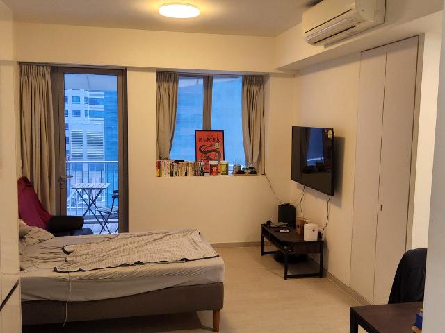 V On Shenton D1, Apartment