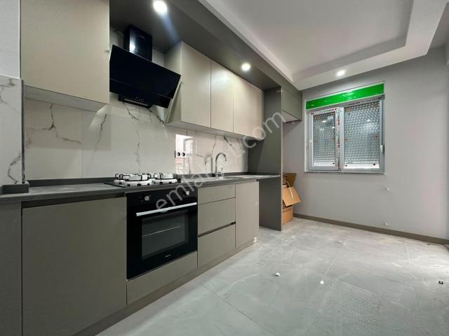 V.ayanoğlu 2+1 Tramvay Cadde Yakını