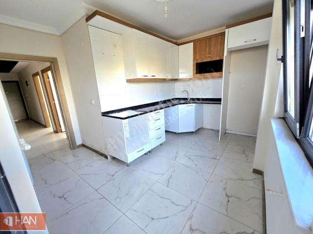 V.aktoprak'ta 2+1 Geniş Ayrı Mutfak wc Kiralık Y.giriş