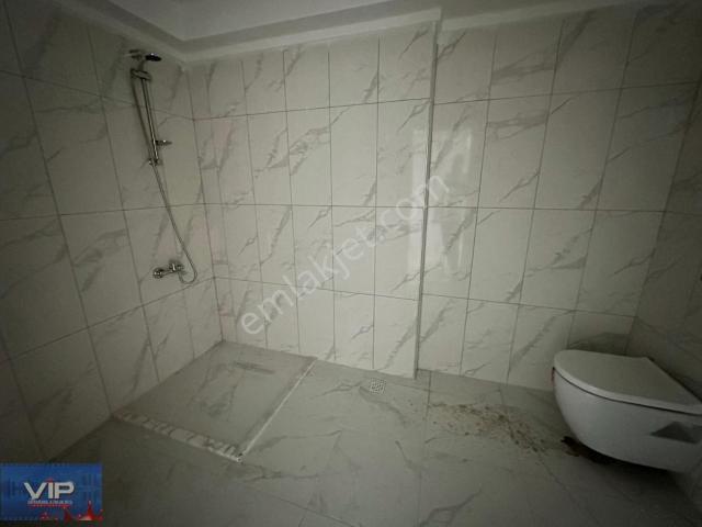 Vıp Real Estate Pelitlide Manzaralı Fırsat 3+1 Daire