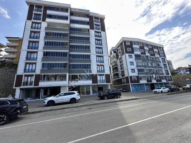 Vıp Real Estate Pelitli'de Kiralık Dükkan 200m2