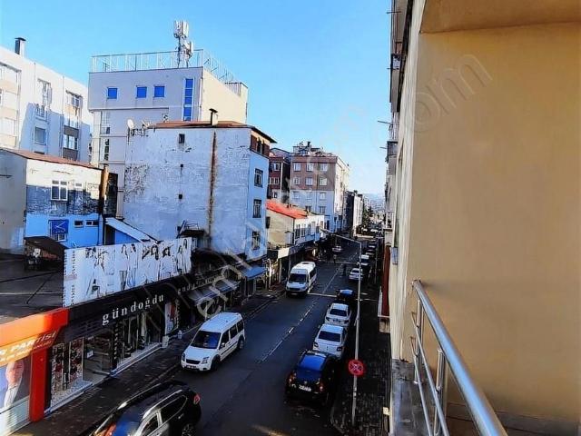 Vıp Real Estate/beşikdüzü Cumhuriyet Mahallesi'nde Fırsat Daire