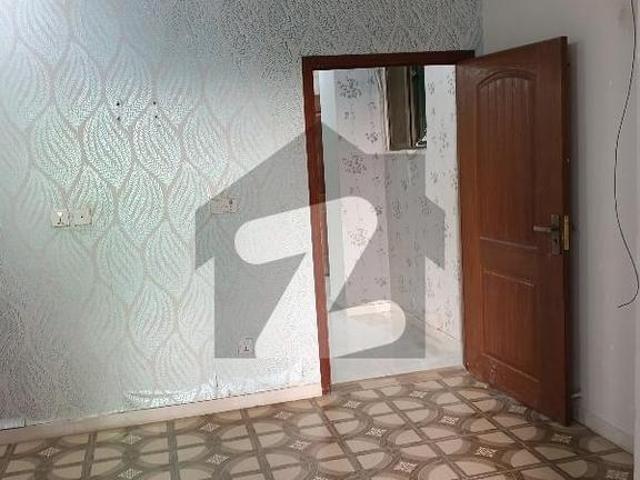 V Spacious 2 Bed Apartment Available For Rent In Gulraiz Housing Scheme
