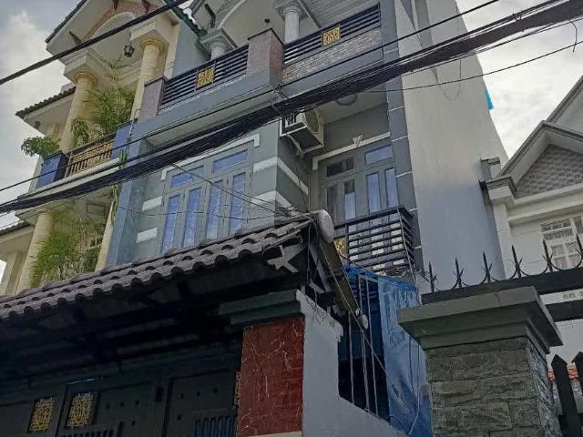 Vị Trí Cực Đẹp Hẻm Xe Hơi 1 Trục Thẳng Sau Căn Mặt Tiền Sổ Vuông A4 Cộng Nhận Đủ 64M2