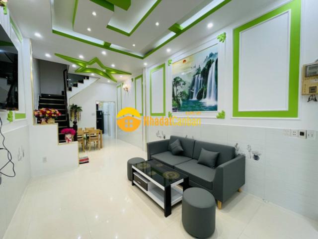 Vị trí đẹp, hoàng hoa thám, 3.6 x 12m, 5.4 tỷ, 2 pn, bình thạnh