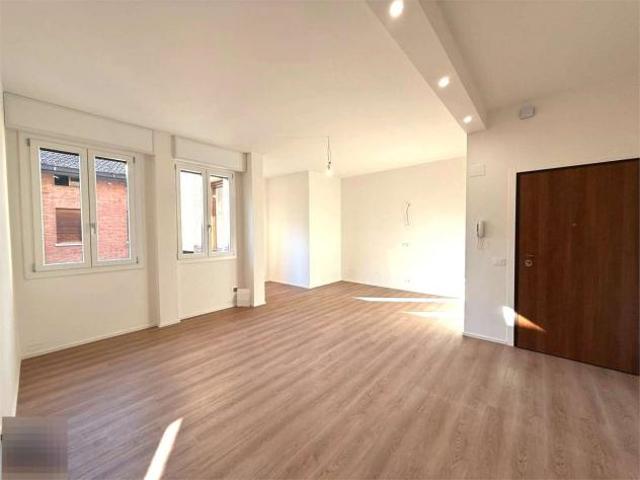 VA0236 CARPI CENTRO STORICO, QUADRILOCALE, 3 camere doppie, 2 bagni e lavanderia!