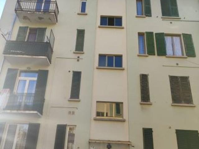 VA37 VARESE Alloggio