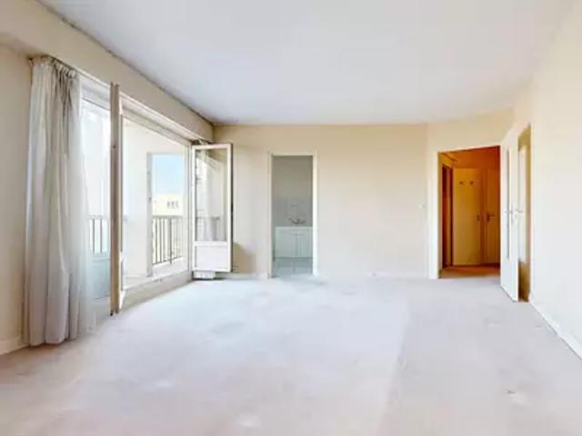 Vanves 92170 Achat / Vente appartement 1 pièce t1 au dernier étage cave