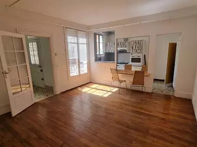 Vanves 92170 Achat / Vente maison 5 pièces t5 terrasse cave