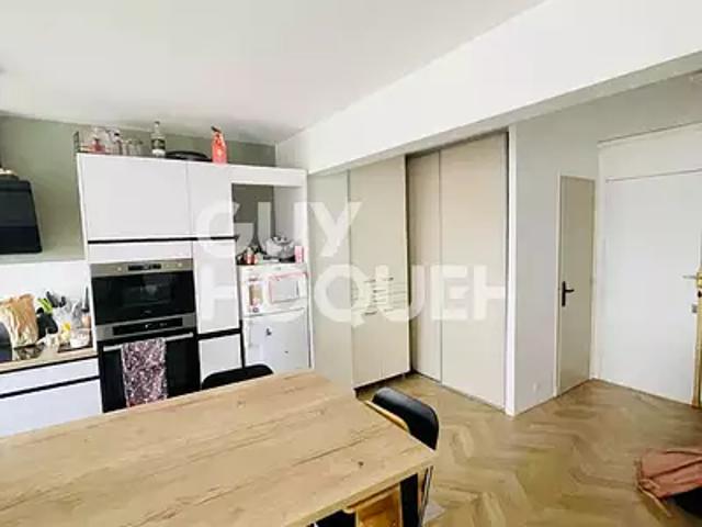 Vanves 92170 Location appartement 3 pièces t3 parking