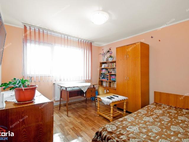 Vanzare ap 2 camere, Micro 20 2 Cocosi, sup. 53mp la 1000 euro/mp
