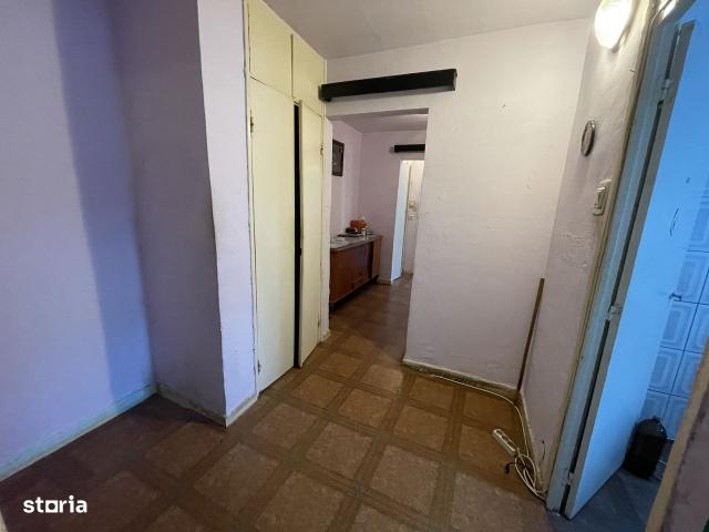Vanzare Apartament 3 camere zona 9 Mai Marasesti