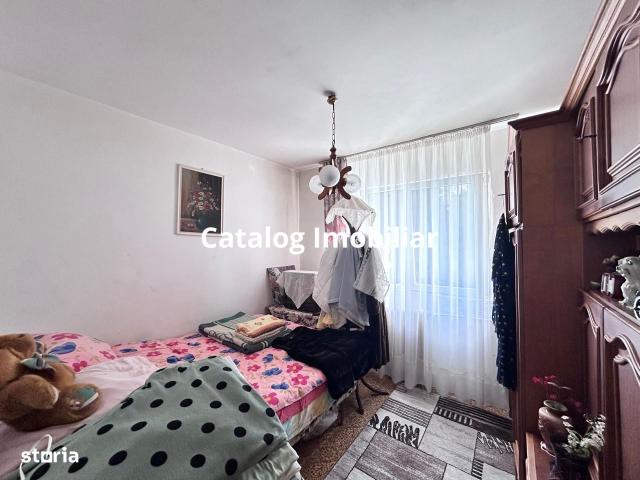 Vanzare apartament 2 camere, etaj intermediar, zona Putna, Manastur